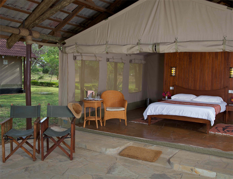 Women's Travel Club Kenya Safari